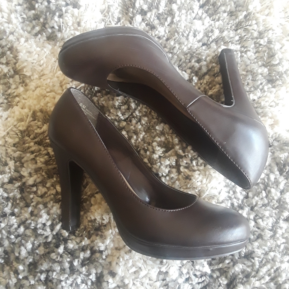 Chocolate Heels